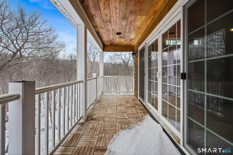 14 Laurelwood Drive New Fairfield CT 06812