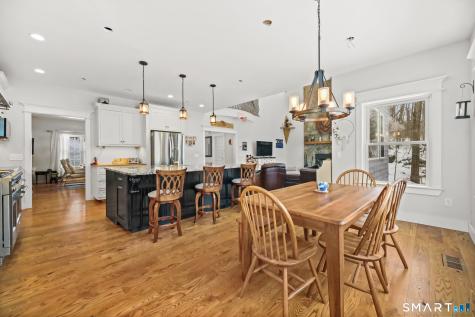 14 Laurelwood Drive New Fairfield CT 06812