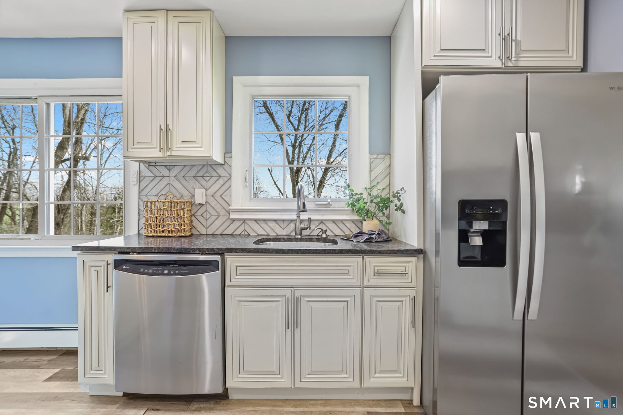 25 Dairy Farm Road Norwalk CT 06851