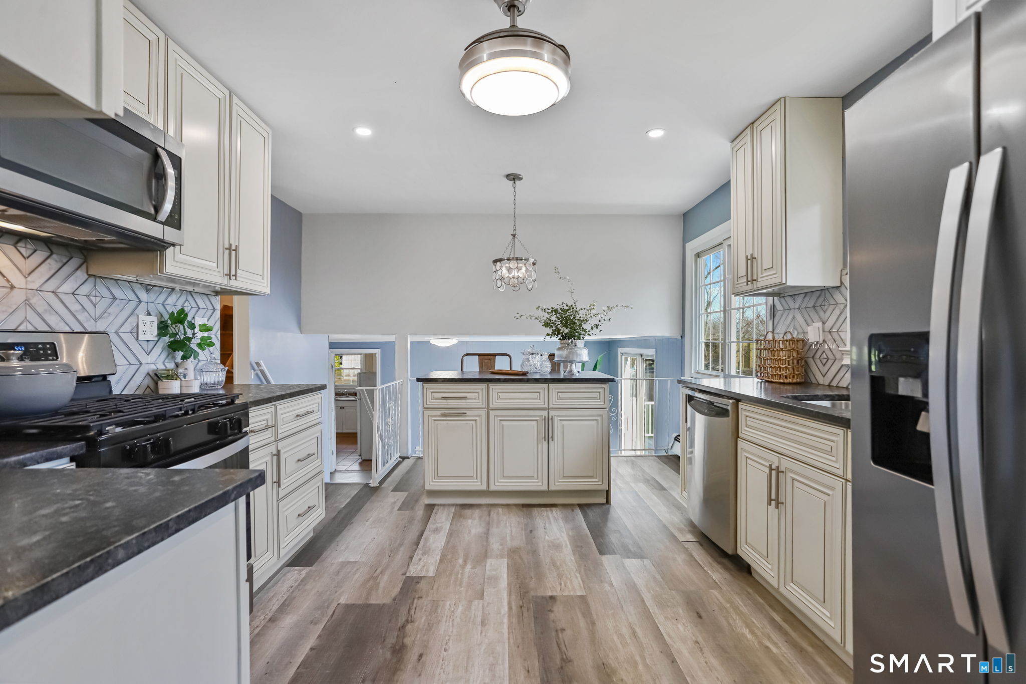25 Dairy Farm Road Norwalk CT 06851