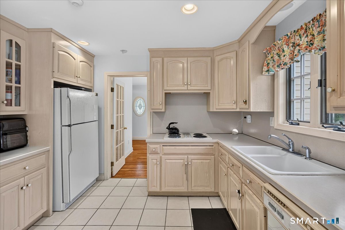 311 Gulf Street Milford CT 06460