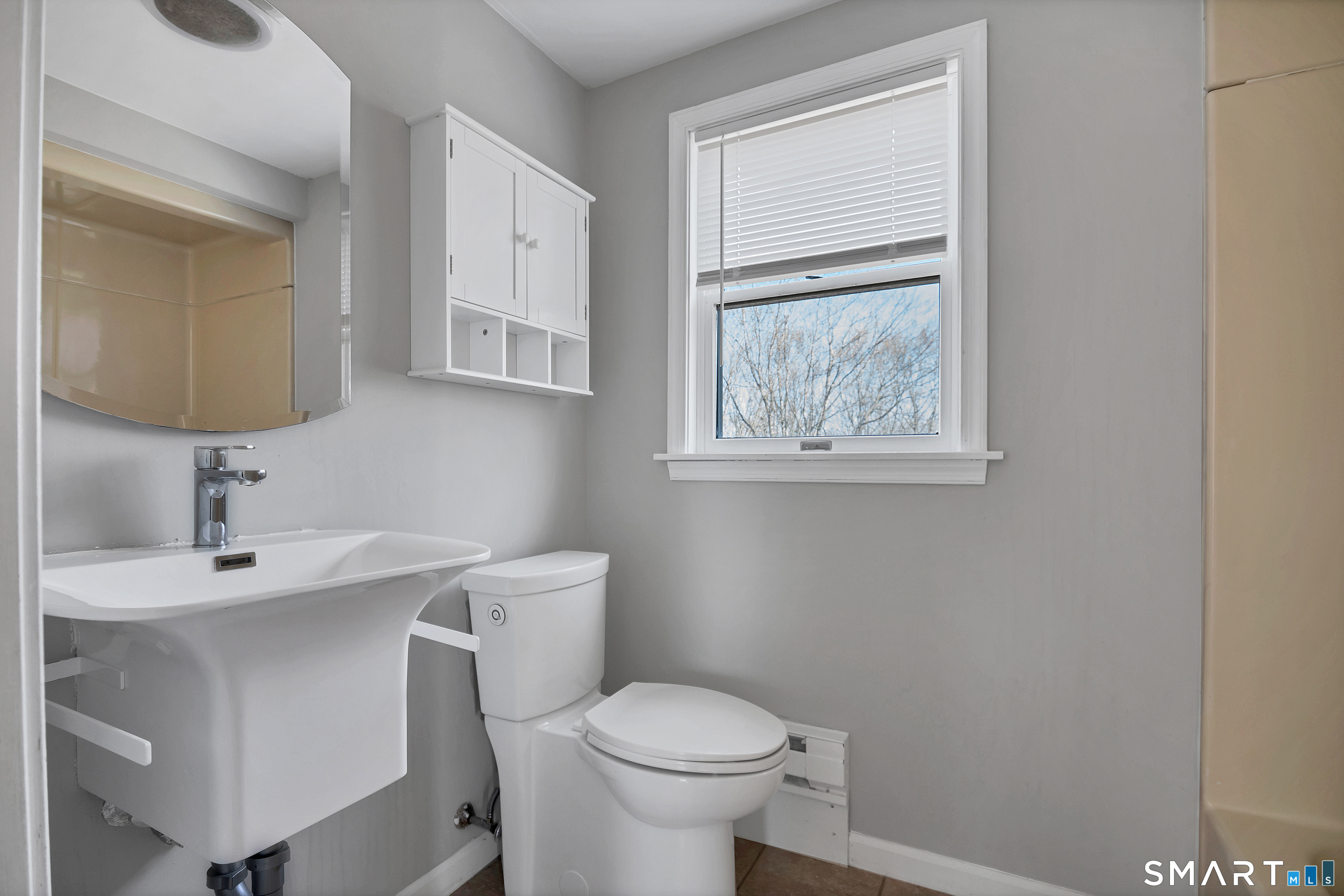 178 Mirra Drive Groton CT 06340