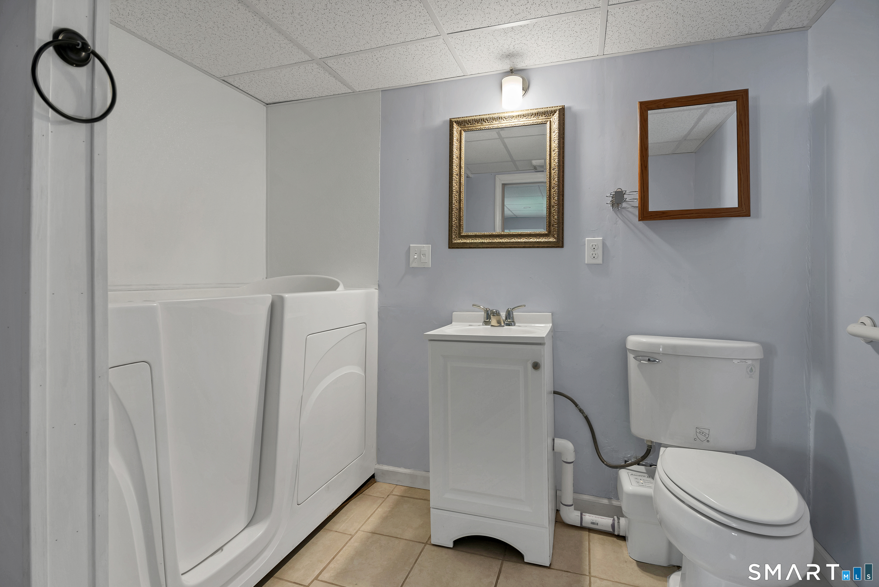 178 Mirra Drive Groton CT 06340