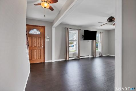 178 Mirra Drive Groton CT 06340