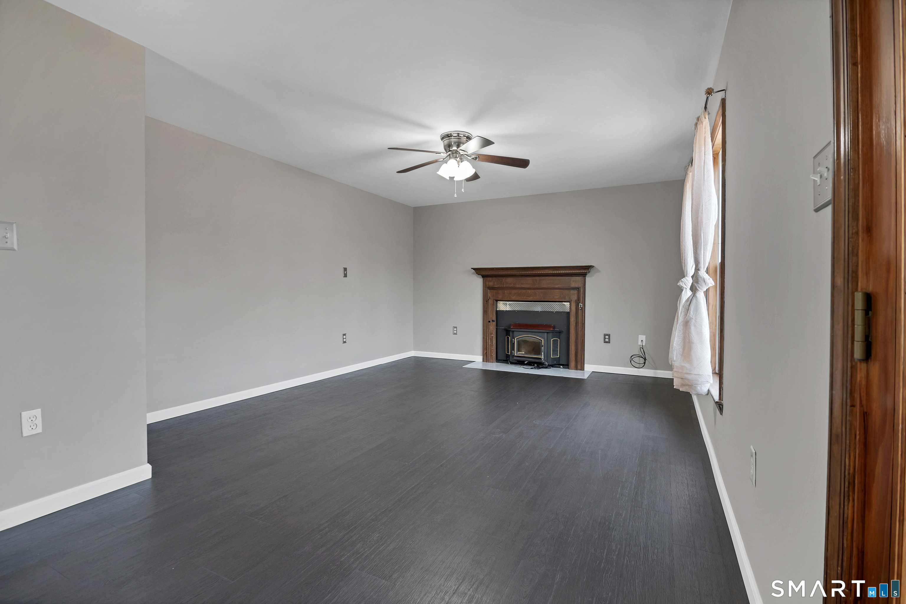 178 Mirra Drive Groton CT 06340