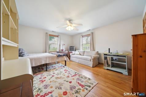 22 Knollwood Drive Fairfield CT 06824