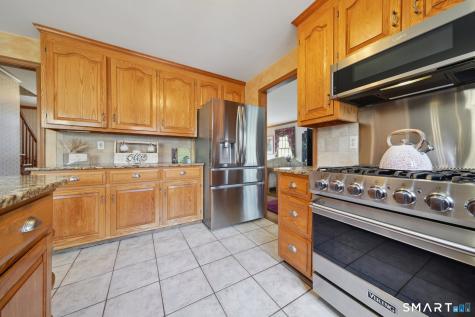 22 Knollwood Drive Fairfield CT 06824