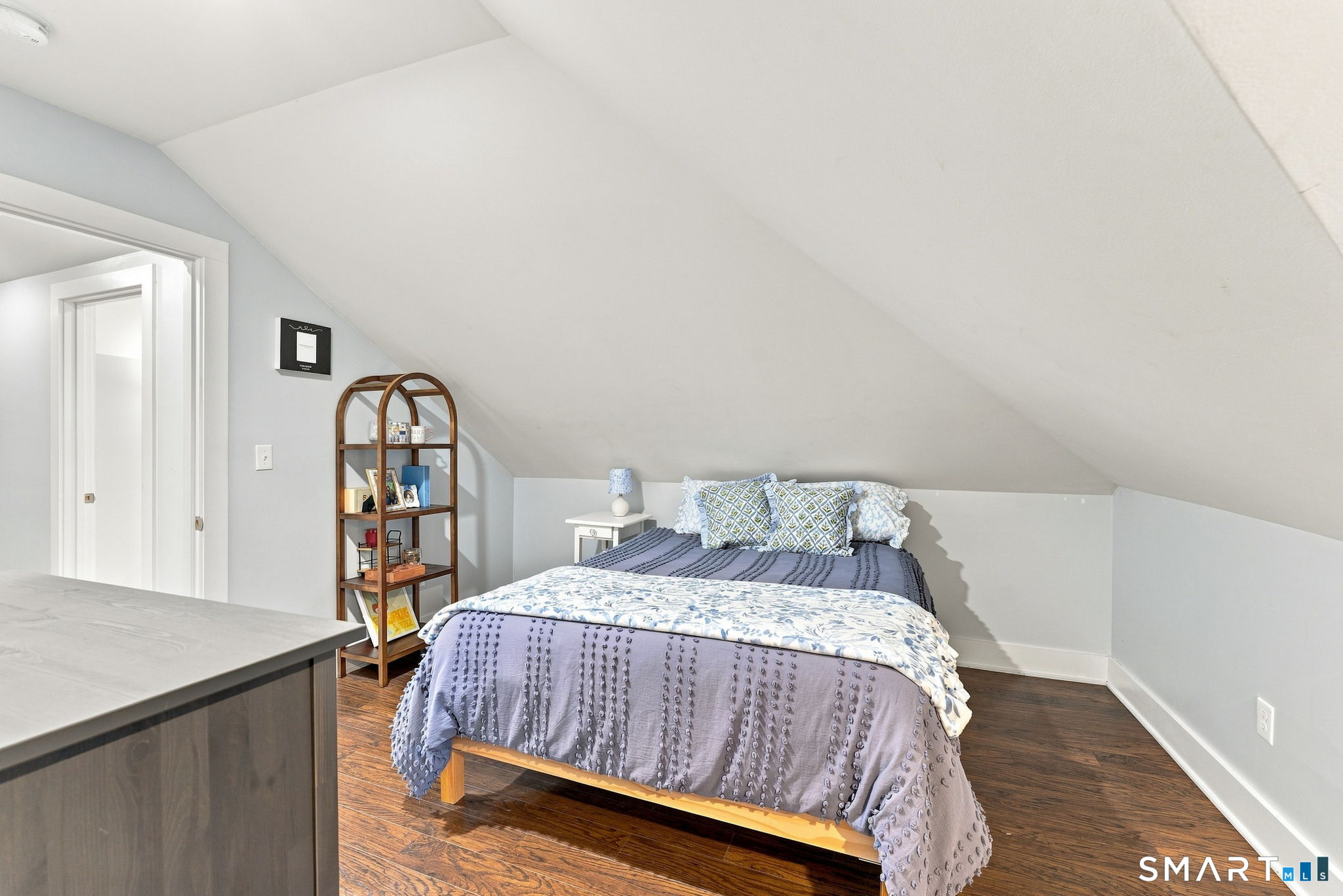 3 South Broad Street Stonington CT 06379