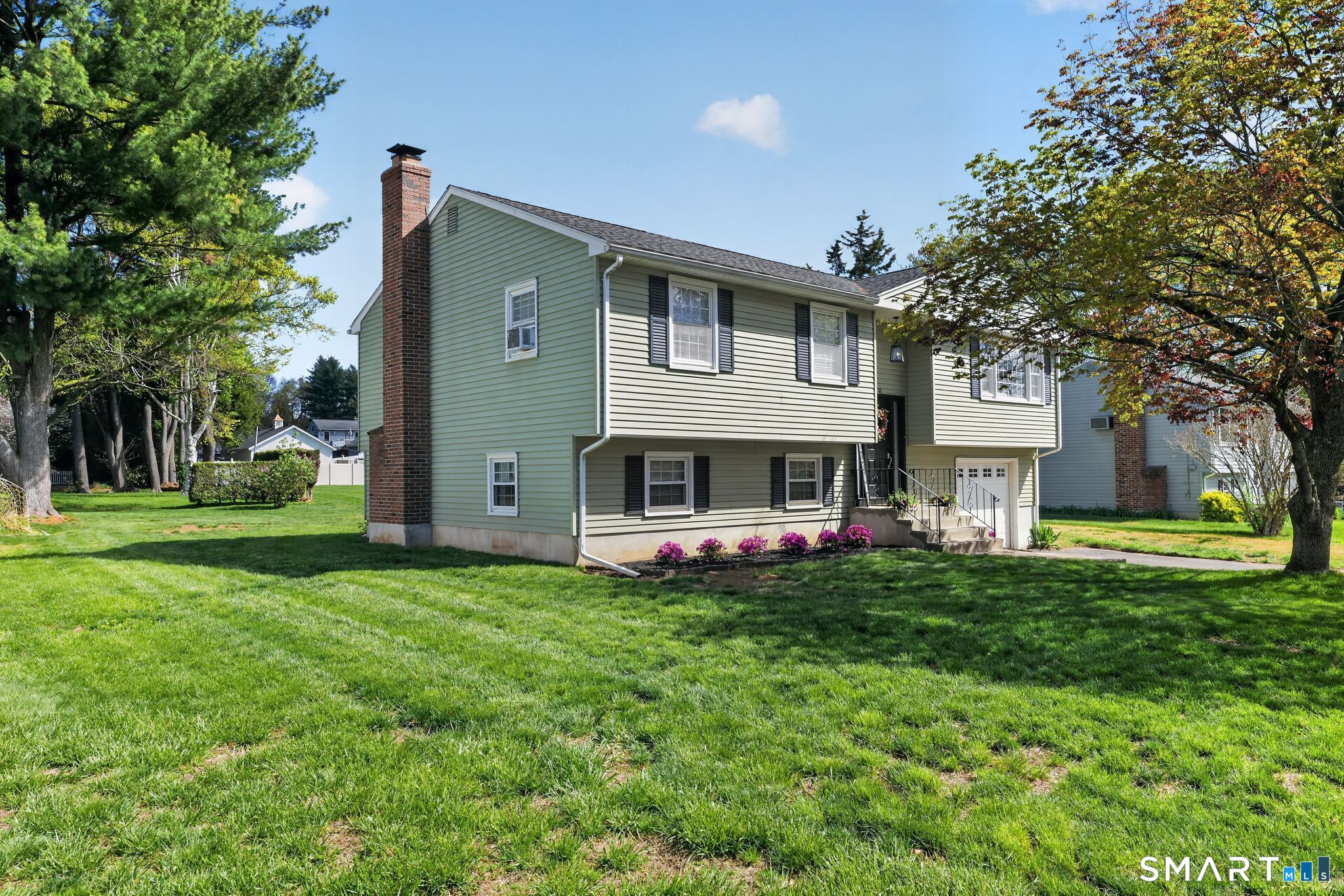 22 Robidoux Drive Plainville CT 06062