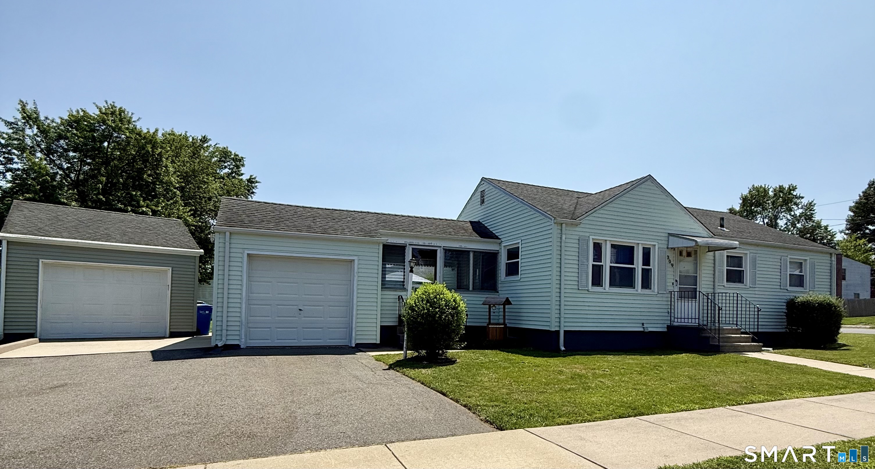 309 Freeman Street Hartford CT 06106