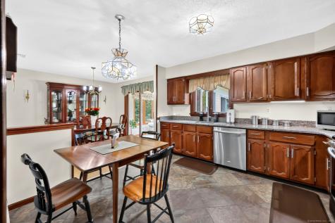 130 Old Farm Road South Windsor CT 06074