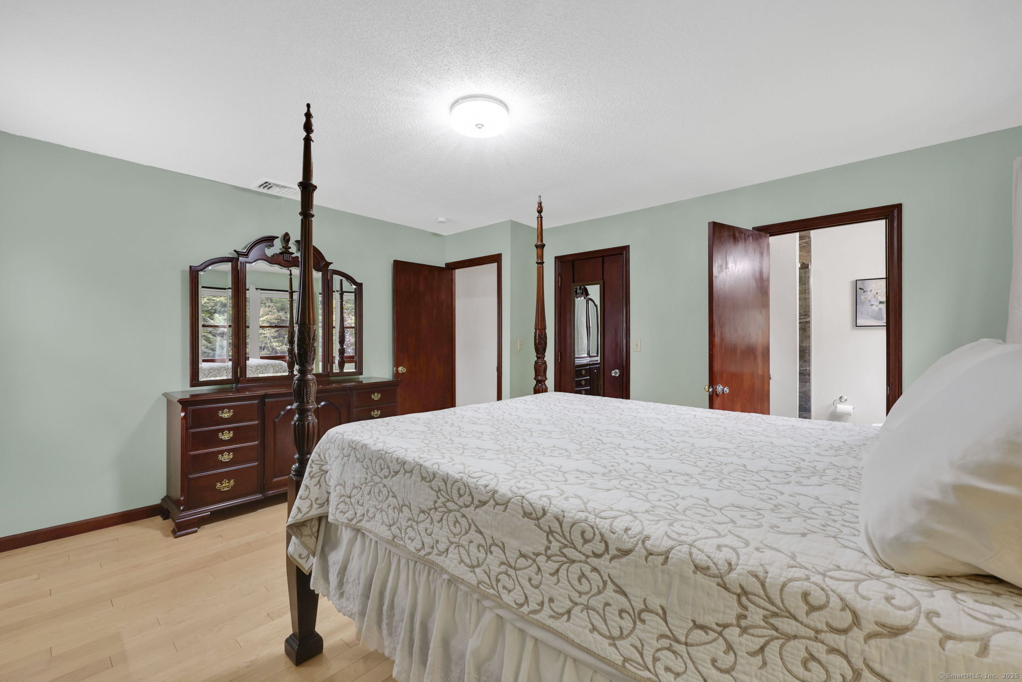 130 Old Farm Road South Windsor CT 06074