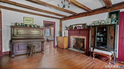 21 Fuller Road Trumbull CT 06611