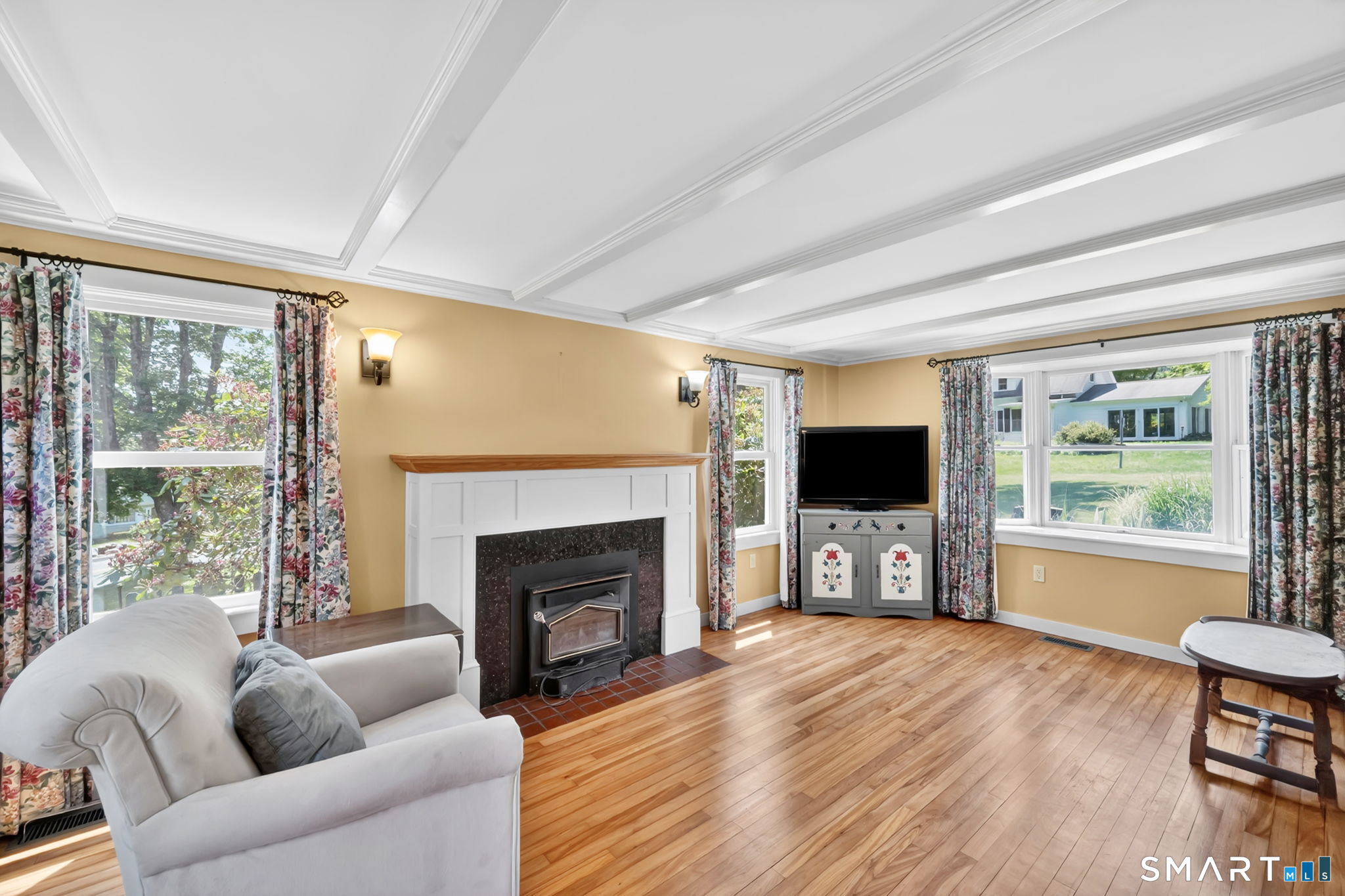 341 Main Street Hampton CT 06247
