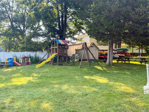 51 Vista Avenue Danbury CT 06811