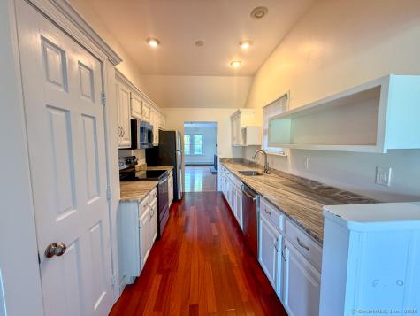 51 Vista Avenue Danbury CT 06811