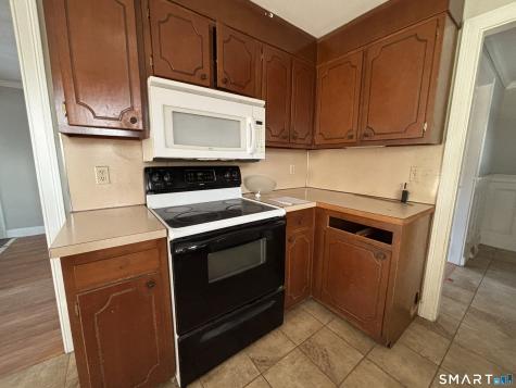 74 Summerset Drive East Hartford CT 06118