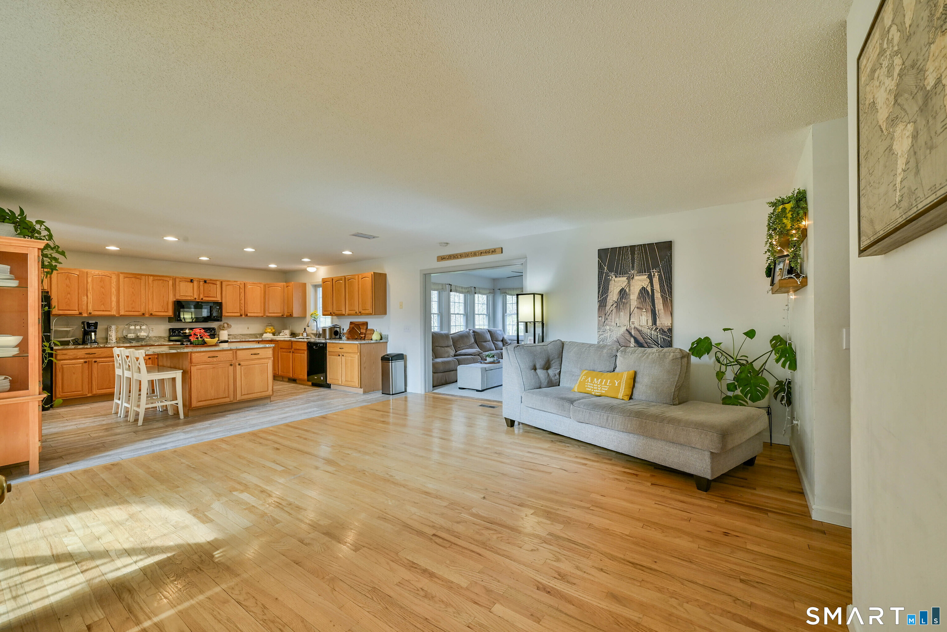 863 Route 198 Woodstock CT 06281