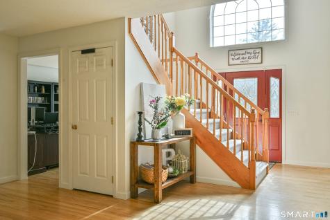 863 Route 198 Woodstock CT 06281