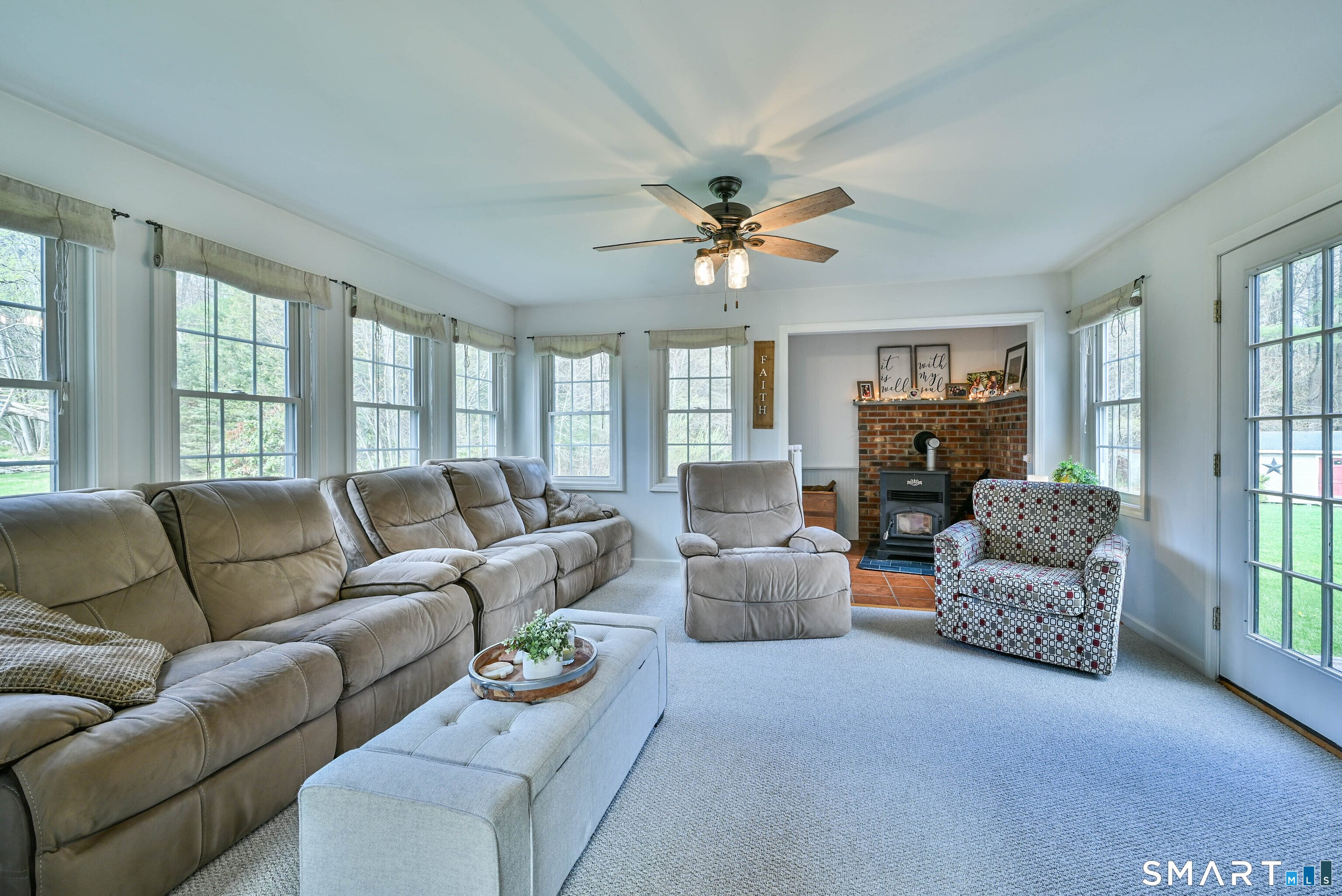 863 Route 198 Woodstock CT 06281