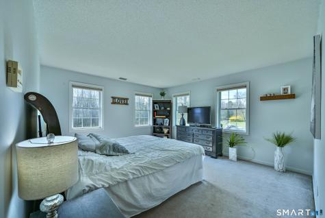 863 Route 198 Woodstock CT 06281