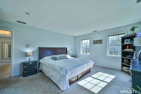 863 Route 198 Woodstock CT 06281