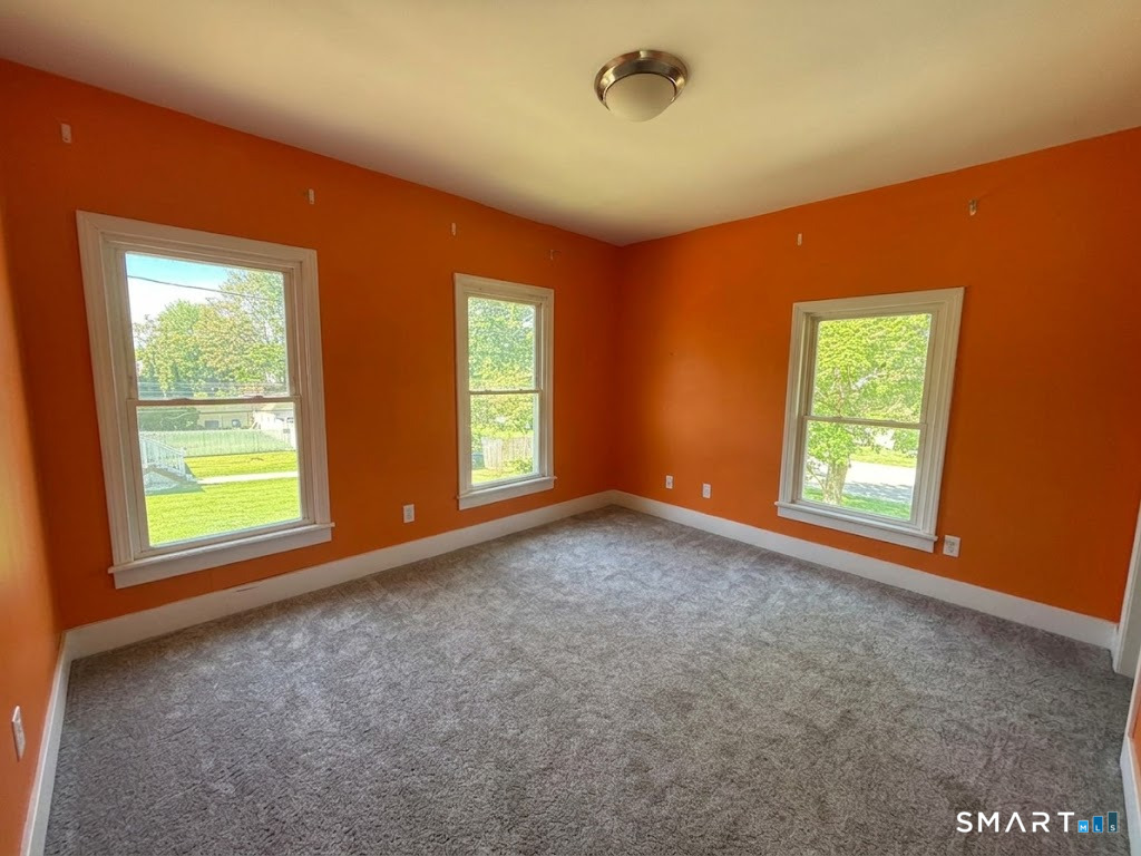 27 Milk Street Meriden CT 06451