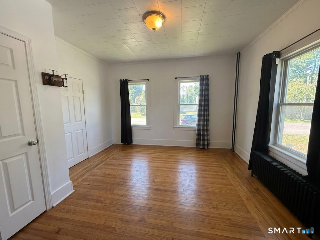 27 Milk Street Meriden CT 06451