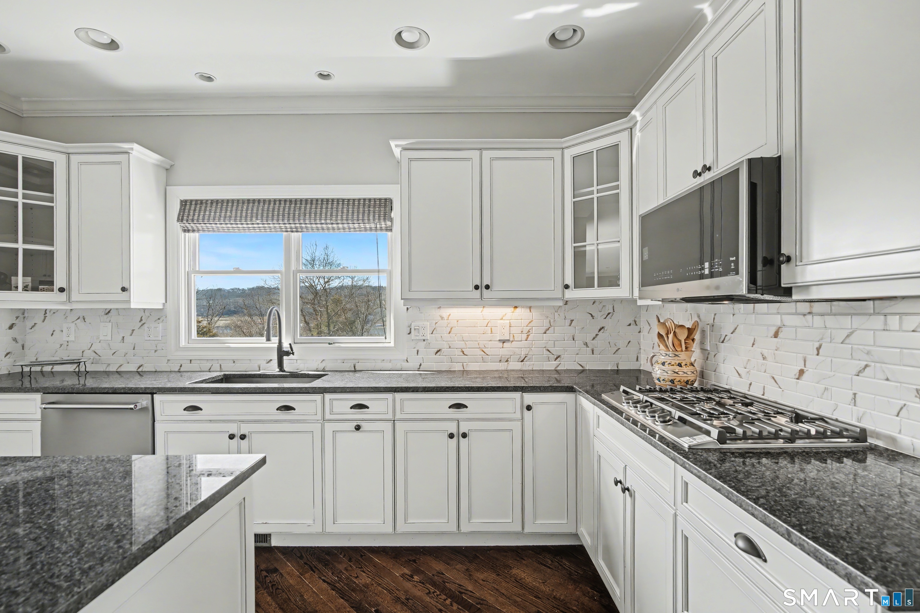 89 Masters Lane Milford CT 06461