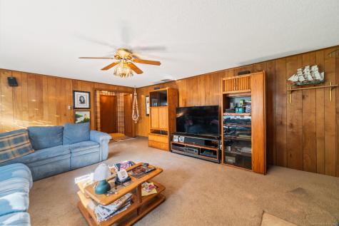 6 Ridgecrest Lane Bristol CT 06010