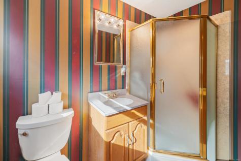 6 Ridgecrest Lane Bristol CT 06010