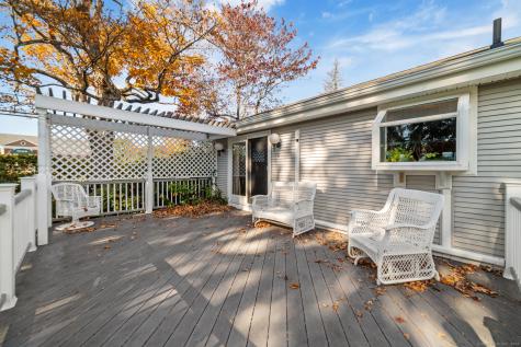 6 Ridgecrest Lane Bristol CT 06010