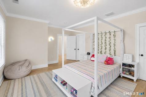 16 Rockyfield Road Westport CT 06880