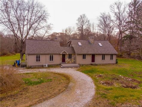 28 Walas Road Plainfield CT 06354