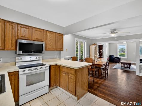 74 Vivian Street Waterford CT 06385