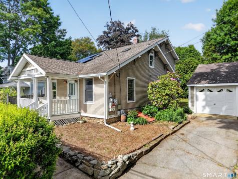 74 Vivian Street Waterford CT 06385