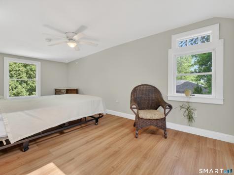 74 Vivian Street Waterford CT 06385