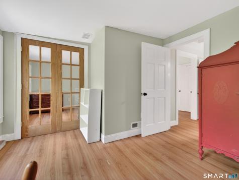 74 Vivian Street Waterford CT 06385