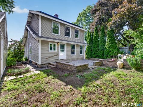 74 Vivian Street Waterford CT 06385