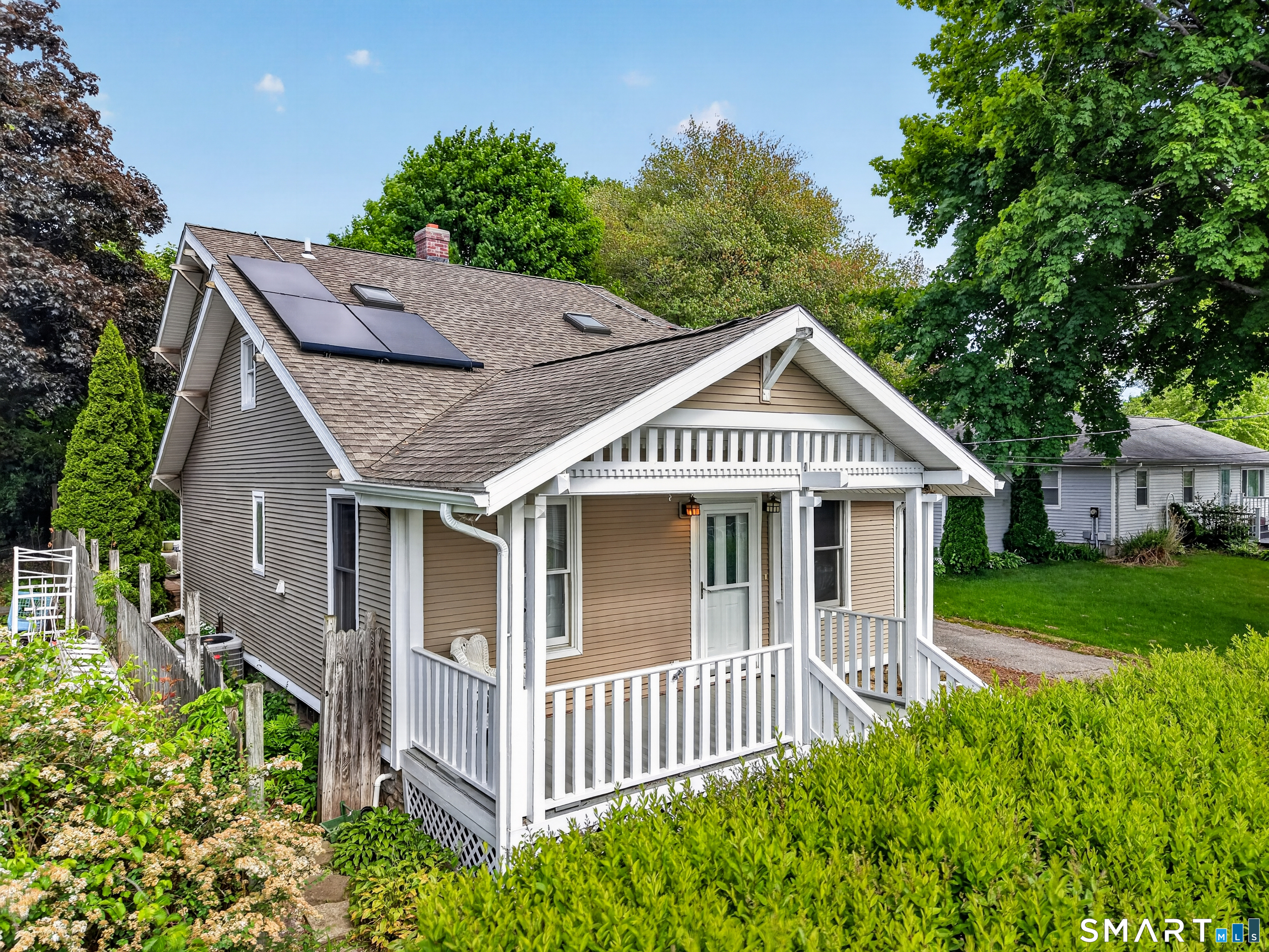 74 Vivian Street Waterford CT 06385