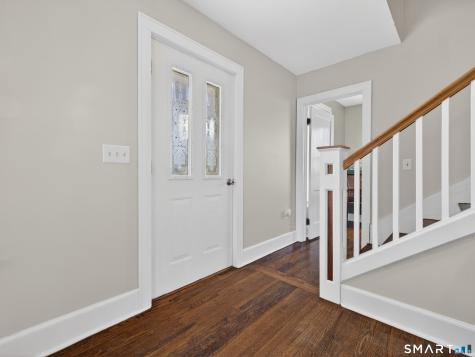 74 Vivian Street Waterford CT 06385