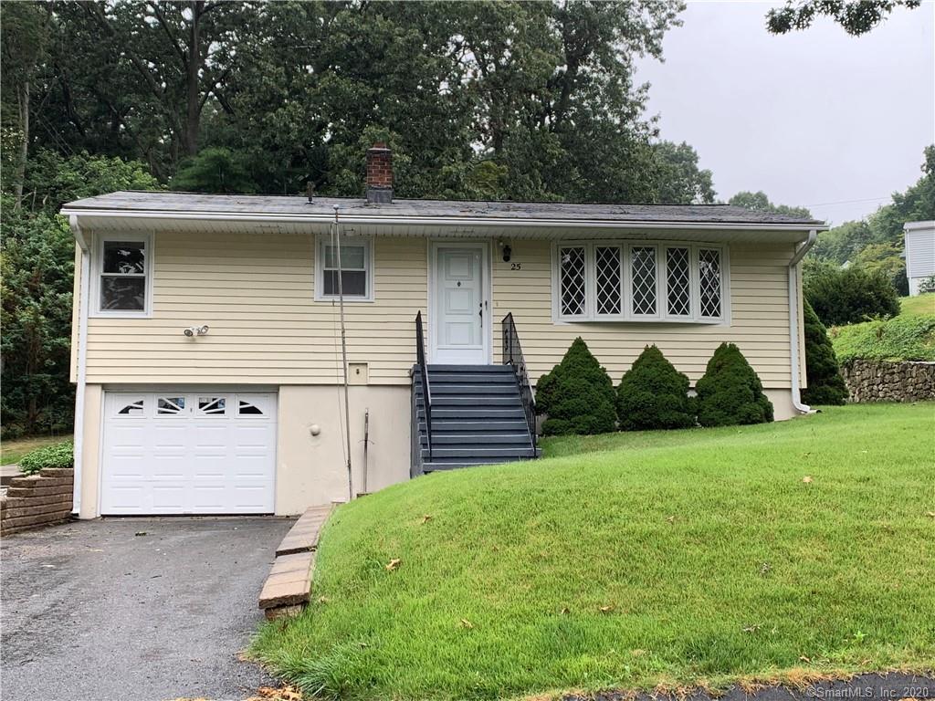 25 Robin Road Seymour CT 06483