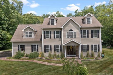 68 Winterberry Circle Westbrook CT 06498