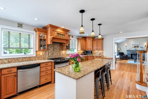 10 Westwood Road Trumbull CT 06611