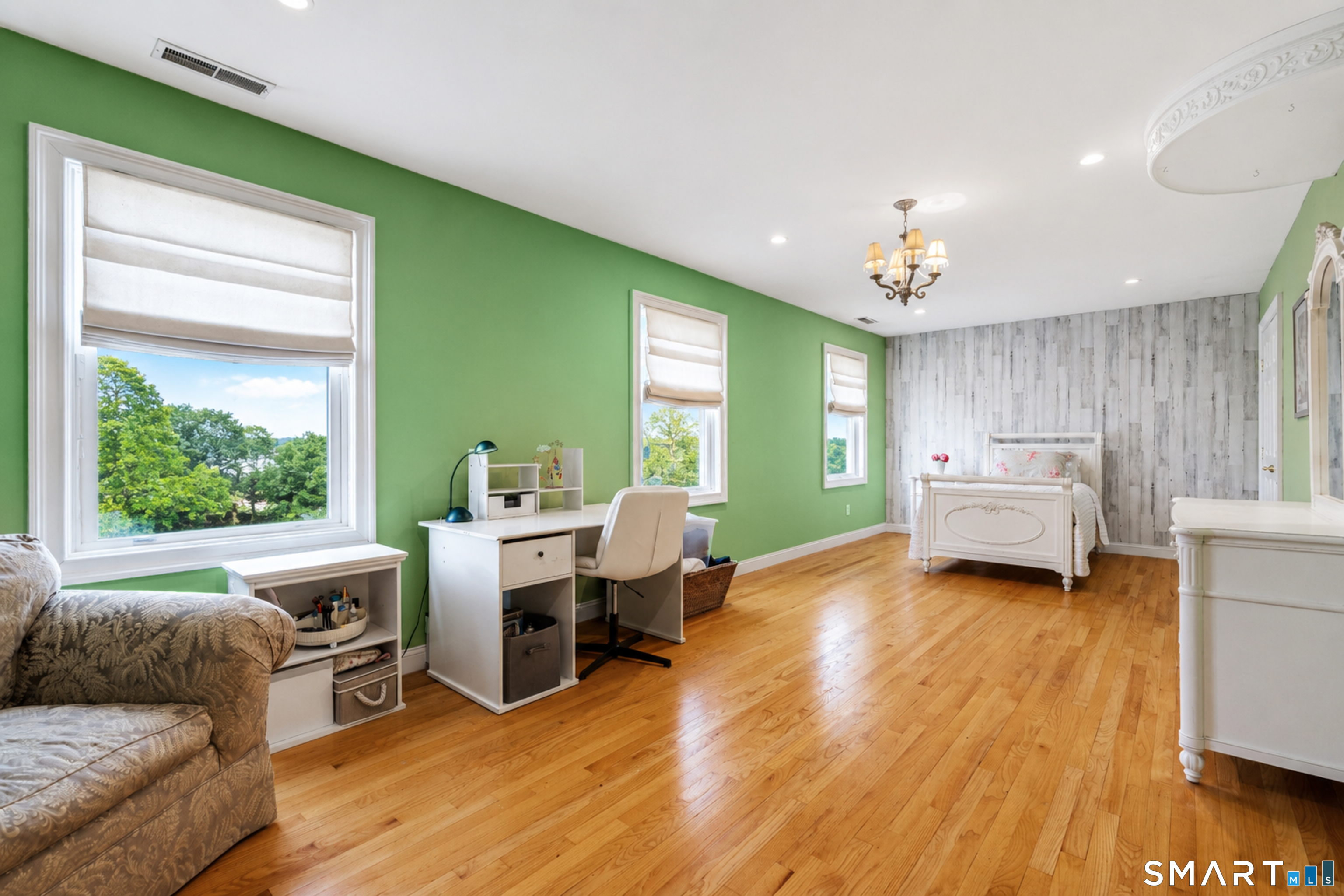 10 Westwood Road Trumbull CT 06611