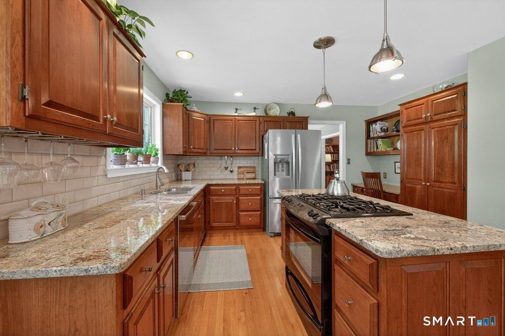40 Southshire Drive Southington CT 06489