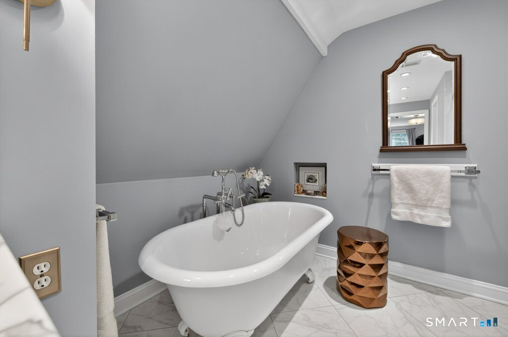 40 Southshire Drive Southington CT 06489