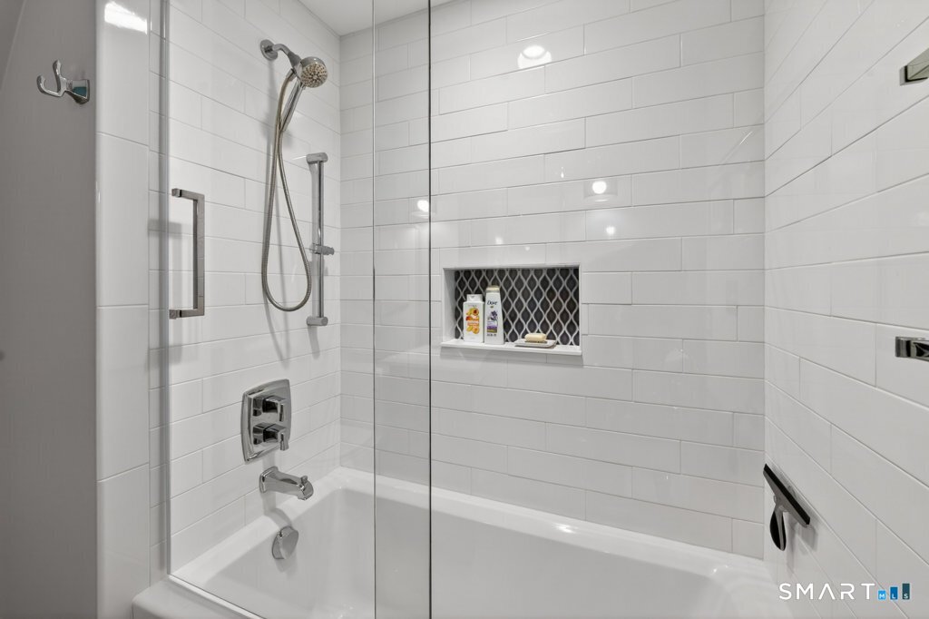 40 Southshire Drive Southington CT 06489