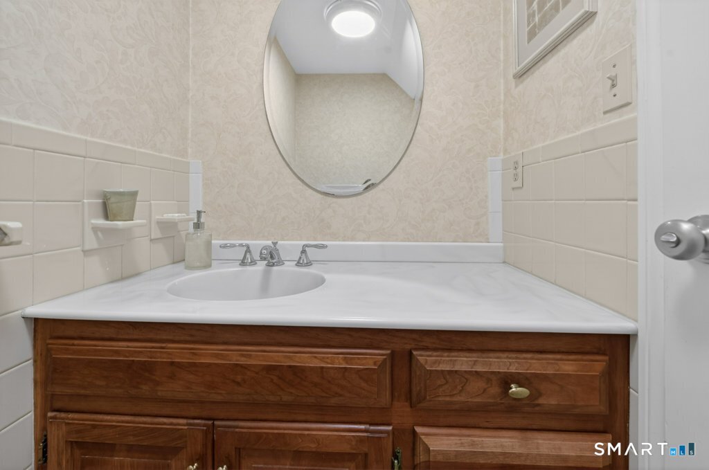 40 Southshire Drive Southington CT 06489