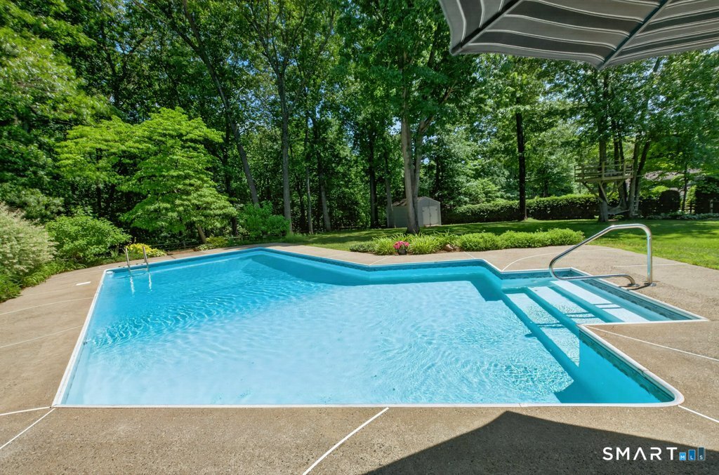 40 Southshire Drive Southington CT 06489